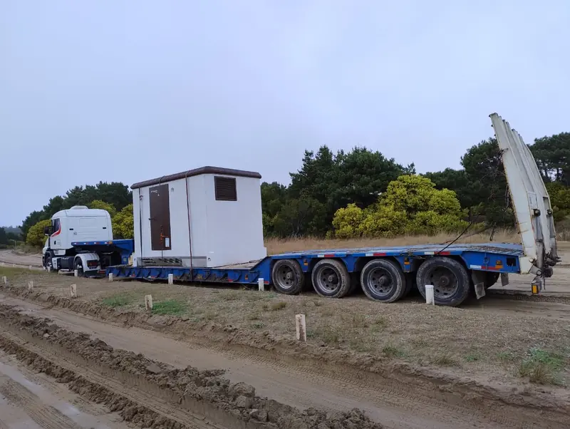 Carretón con máquina vial 4